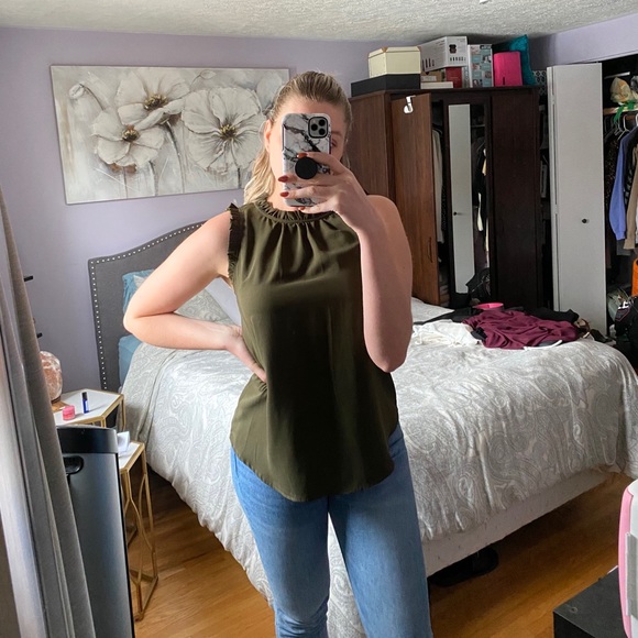 Ruffle blouse - Picture 2 of 6